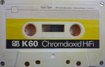 Kassette ORWO (Premnitz) weiß / Aufkleber weiß-gelb-schwarz / Spulkerne rot