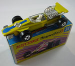 Matchbox 34A Formula 1 Racing Car / gelb / Aufkleber 16 - schwarz blau / schmale Räder