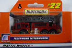 Matchbox 1999-22-134-Oshkosh Extending Ladder Fire Truck