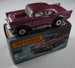 04D ´57 Chevy - lilametallic / Bodenplatte unbemalt