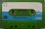 ORWO Kassette K60 grün / Fenster groß / Aufkleber blau ORWO Logo weiß links unten / mit low noise / mit nachträglichen IEC-Aufkleber unten rechts 