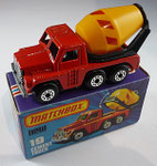 19C Cement Truck rot / ohne Scheiben / Trommel gelborange / Streifen rot