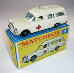 Matchbox 03C Mercedes Benz  ´Binz´ Ambulance