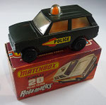 20B Police Patrol dunkelolive / Frostscheiben / Police / Rundumleuchte orange / Sitze orange / Bodenplatte unbemalt
