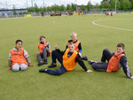 L'équipe orange attend patiemment le début des ateliers! (Imed, Typhaine, Anthony V, Clément et Steeve)