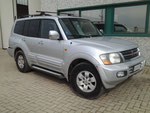  Mitsubishi Pajero 3.2 tdi, anno 2002 motore con 78.000km 7 posti