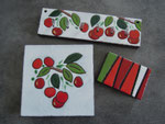 Cerises coordonnées (accroche-torchons, dessous de plat et porte-savon)