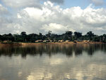Dorf Caxuela am Rio Itaquai: In diesem brasilianischen Dorf gibt es einige Amazonasbewohner, die vom Zierfischfang leben.
