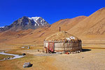 Kirgisen-Jurten im Psaret Tal am Gumbez kol, Pamir, Tadschikistan