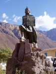 Inka Statue im Urumbaba-Tal, Peru