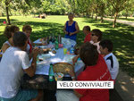 VELO CONVIVIALITE . Comme dans toute association , il y a une activité qui attire, mais aussi important l’ambiance , l’humain qu’on peut résumer par convivialité. Nous  cherchons à maintenir ce socle au plus haut,  ici pique nique au lac du Bourget.