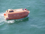 Die Rettungsboote wurden zwischen Port Kelang und Singapur testhalber auch mal zu Wasser gelassen