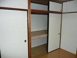 2階洋室押入