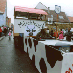 Mewieschene - Milchhaisl Gedächtsniswagen