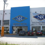 Tiendas "Salinas y Rocha" - Estudio ENE