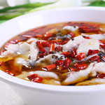  22 水煮鱼 Shui Zhu Yu---15,90 Zanderfilet in Si-Chuan Pfeffer-Chili-Oel