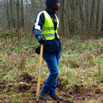 Graben in Wurzeln ist anstrengend