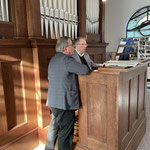 Domorganist Still stellt die Orgel musikalisch vor.