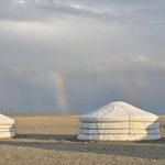 Arc en ciel. L'orage n'est jamais loin