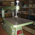 旭工機　ＧＲ－４００万能糸鋸盤