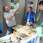 Foto: Rainer Hauhenschild: Wolfsbotschafter Infostand