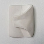 Wandobjekt - 03/16 - Gips 28 (h) x 21 (b) x 9 (t) cm