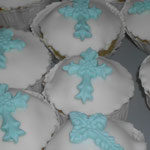 Cup Cake mit Kreuz
