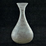 Birnenförmige Flasche mit Spiralfaden., 2.-3.Jh.n.Chr. Fundort: Köln, Luxemburger Straße, Inv. Nr. 67,727, Höhe ca 170 mm, Gefäß Nr. 103