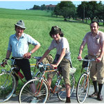Walter Schneeweiß, Kritzinger Hubert und Stockinger Alois zurück von einer Bergtour