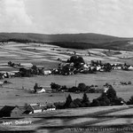 Blick über Neubäu zur Roidlmühle und nach Wassersuppen.