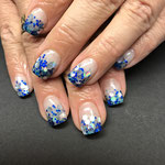 Bild - Feel Good Nails - Glitzerverlauf