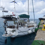...in den nahe gelegenen Port Aruba zum ausklarieren. 