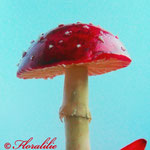 Gumpaste Fly Agaric by Floralilie