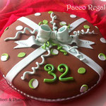 torta pacco regalo