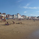 Plage de Saint Jean de Luz, à moins d'une minute à pied des appartements