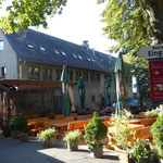 Das Restaurant auf der Ronneburg (Foto: Hans Pfaff)