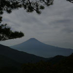 １０：５４　富士山が真ん前に