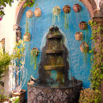 Brunnen in einem Innengarten