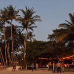 Tamarindo Beach beim eindunkeln