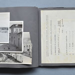 Album photographique, Centre des Archives diplomatiques de Nantes. Pages 24 et 25 avant traitement.