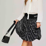 Blouse 943-13; Skirt 944-3; Bag 999-99