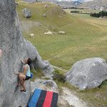 "stealth and rubber" with 28°C, Checking out awesome Castle Hill