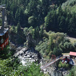 Trotz Seilbahn aus der Schweiz - die 21 Dollar für die kurze Hin- und Rückfahrt haben wir uns gespart.