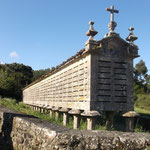 Horréo (grenier à grains) à Carnota; l'un des plus grands de Galice 