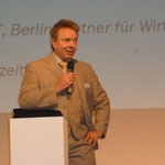 Prof. Dr. Manfred Thüring