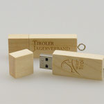 USB-Sticks aus Holz mit Lasergravur - bei uns gerne auch ab 1 Stück!