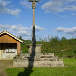 St Laurent Rochefort - Croix du XVI° siècle