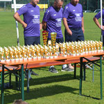 Die Pokal für die Abschlussfeier!