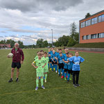 Gegen den Spitzenreiter SV Seebarn bot die E1 im Rückspiel lange Paroli - 1:4