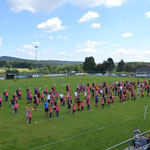 Eltern und Kinder spielten am Sonntag....